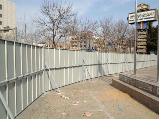 �x�񹤳̇������R